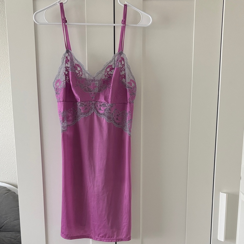 Wacoal Women’s Lace Affair Pink Gray Chemise Size L